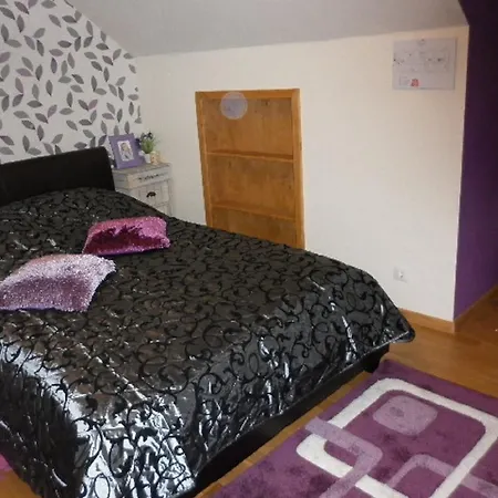 Kuldkaru Manor * Valaste