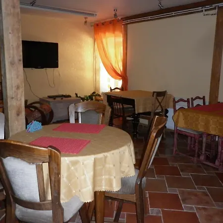 Kuldkaru Manor Valaste