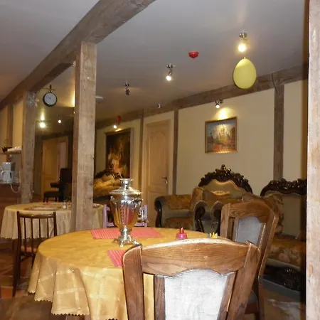 Kuldkaru Manor Valaste