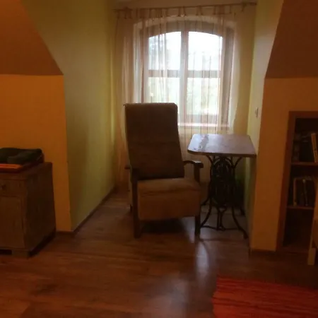 ベッド・アンド・ブレックファスト Kuldkaru Manor