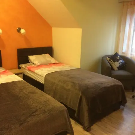 Bed and Breakfast Kuldkaru Manor