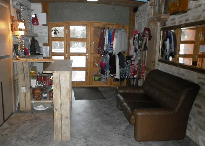 Kuldkaru Manor krevet i doručak *