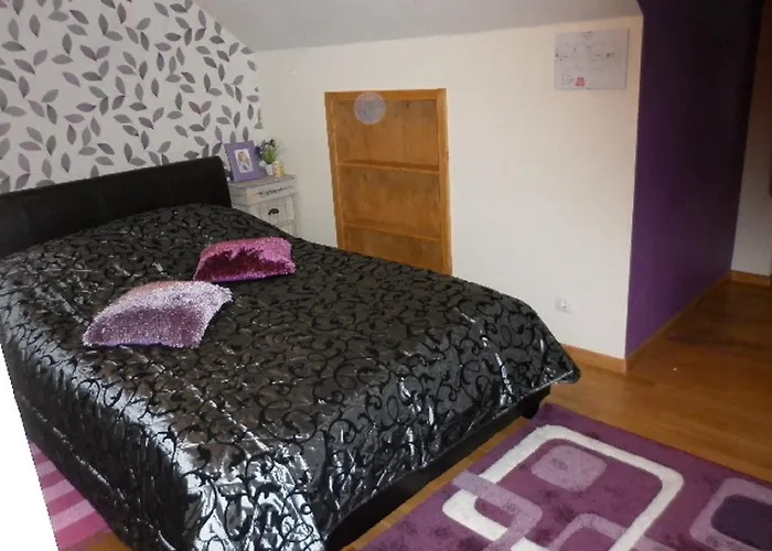 Kuldkaru Manor * Valaste