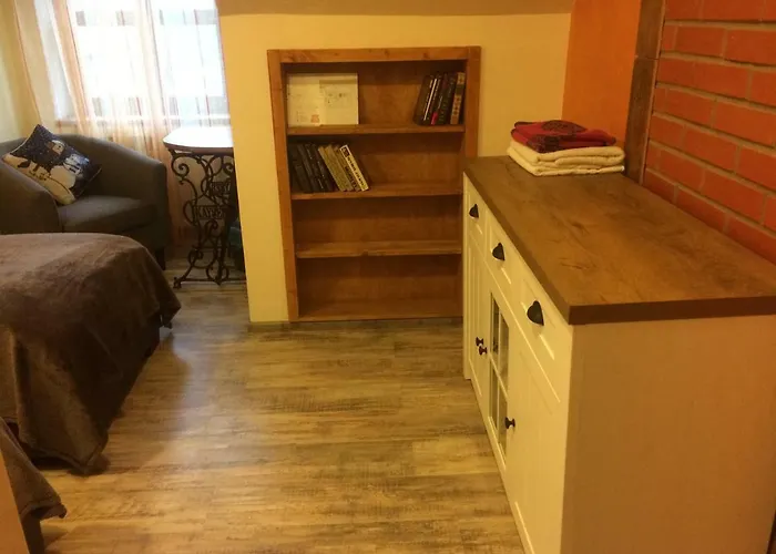 ベッド・アンド・ブレックファスト Kuldkaru Manor Valaste