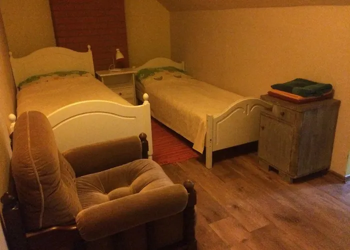 Kuldkaru Manor Valaste