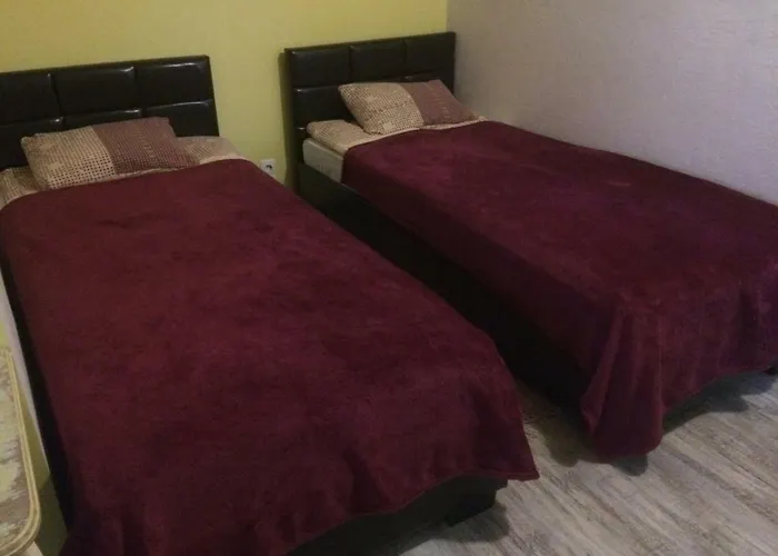 Kuldkaru Manor Valaste